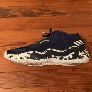 Adidas Donovann Mitchell basketball shoes